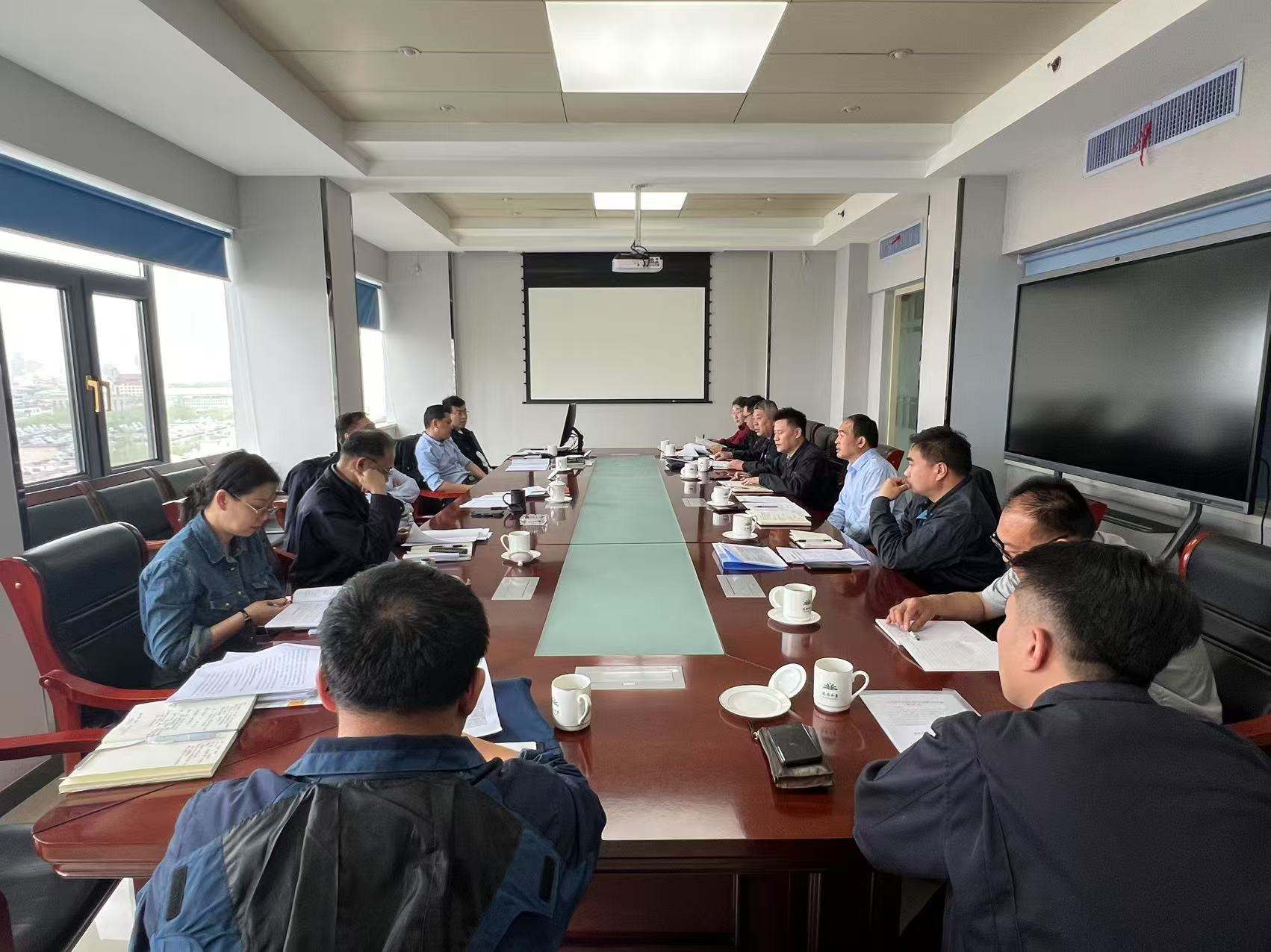 濟(jì)南水務(wù)集團(tuán)召開所屬四級(jí)公司壓減管理層級(jí)、虧損企業(yè)治理及企業(yè)整合工作推進(jìn)專題會(huì)